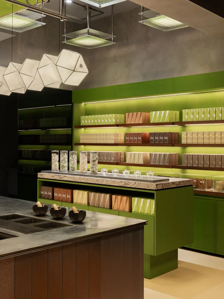 伴手禮品牌「糖村」推出台灣磨茶專賣店。品PIN THÉ SAVOR提供