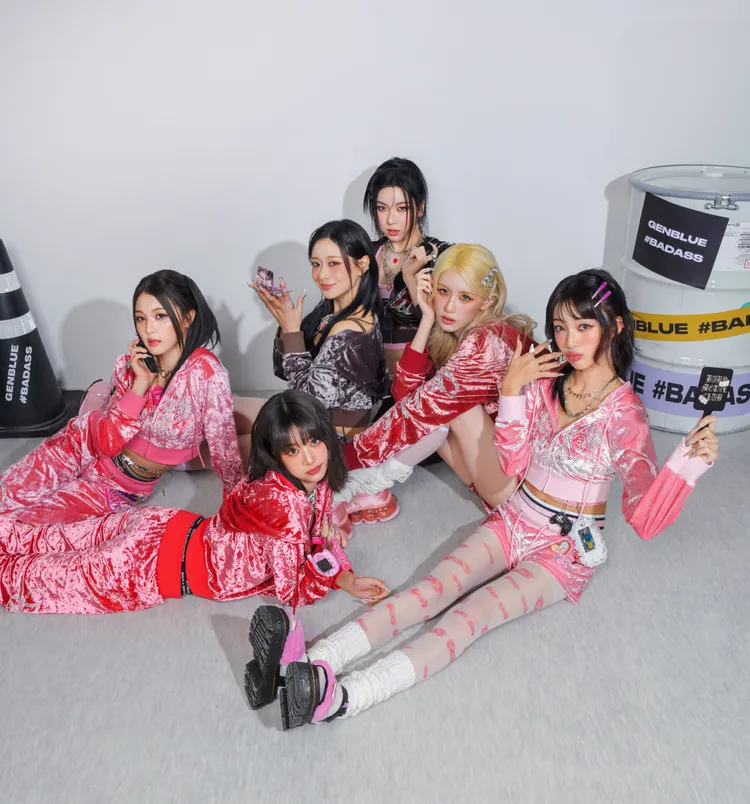 GENBLUE幻藍小熊宣傳照（左起：許媛媛、Nico、XXIN、Ayeon、毓、采甄）吐露奪後的心聲。北流提供