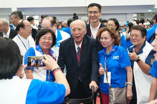 馬英九、朱立倫缺席國民黨全代會　3前主席到場
