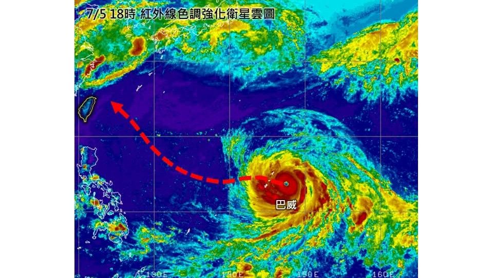 強颱巴威逼近!3地區首當其衝 專家曝未來走勢