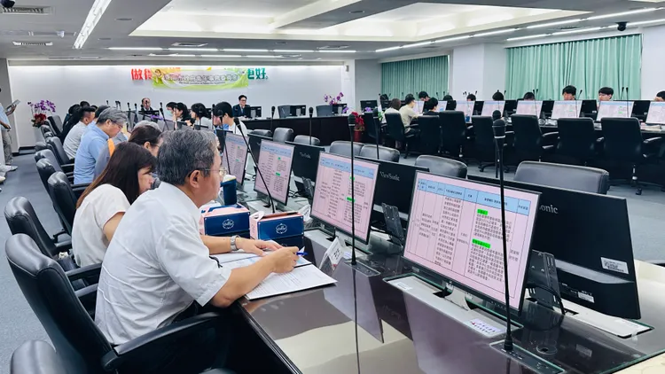 青委就局處業務及專案報告踴躍回饋，並特別感謝市府團隊的努力。台南市政府提供