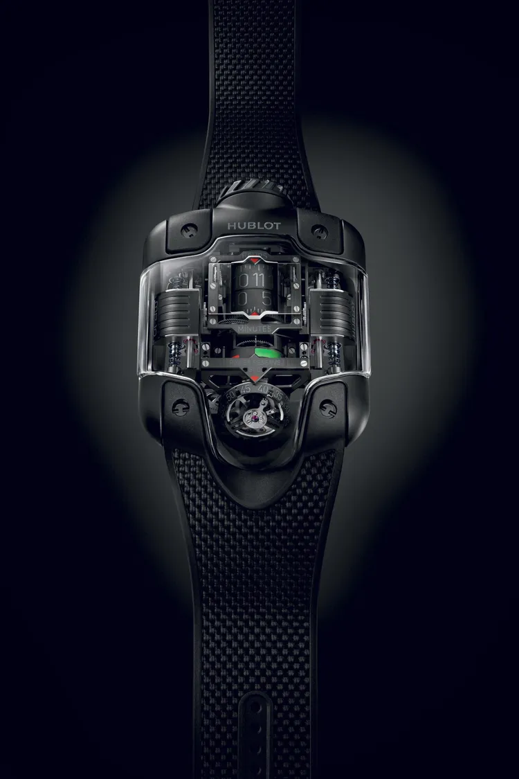 HublotMP-10雙垂直上鍊陀飛輪All Black玄影黑陶瓷腕錶，1069萬6000元。品牌提供
