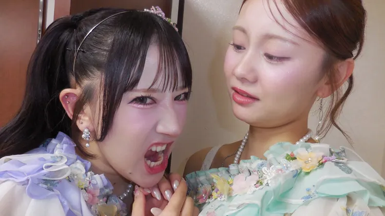 相川暖花搞笑醜照被曝光。翻攝自松本慈子X