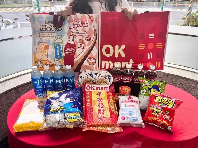 即日起至9月16日推出「中元普渡組合包」。OKmart提供
