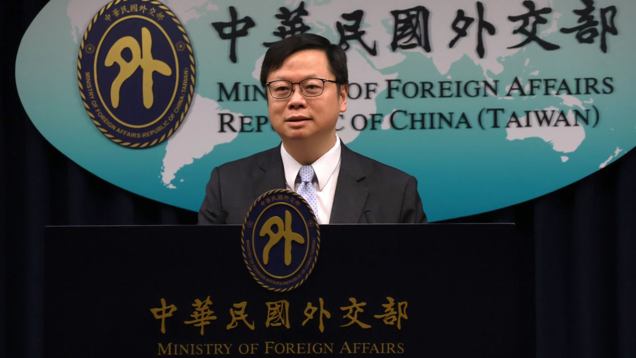 烏干達逼台灣人拿中國護照才能入境!外交部嗆:正視國際現實