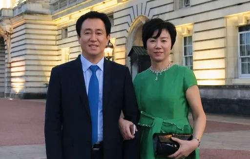 史上最強前妻！爽拿2370億海外逍遙　老公兒子中國坐苦牢