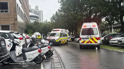 台灣大學校園內傳墜樓！女研究生命危送醫急救　