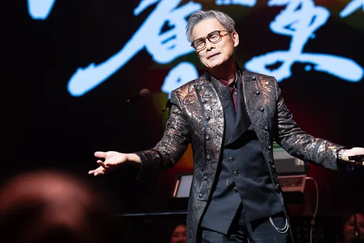 太勵志｜羅大佑72歲滿頭白髮還能唱　「賭上一輩子信譽」聽一場少一場