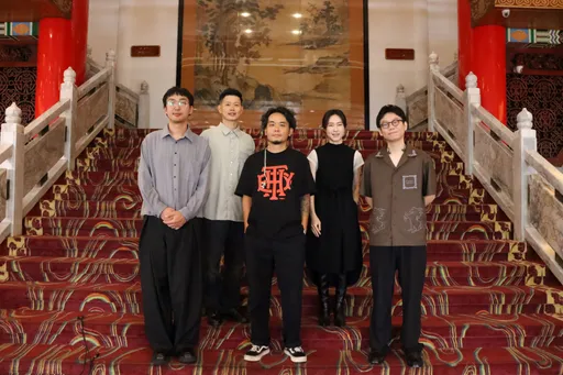 飯店協助房客指路竟是知名樂團成員　揭楊大正私下一面
