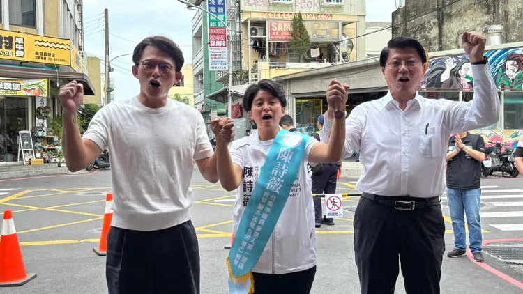 黃國昌說藍白合「不用懷疑」，南市第一選區國眾兩黨也各提名一人，都要拚進議會。莊曜聰攝