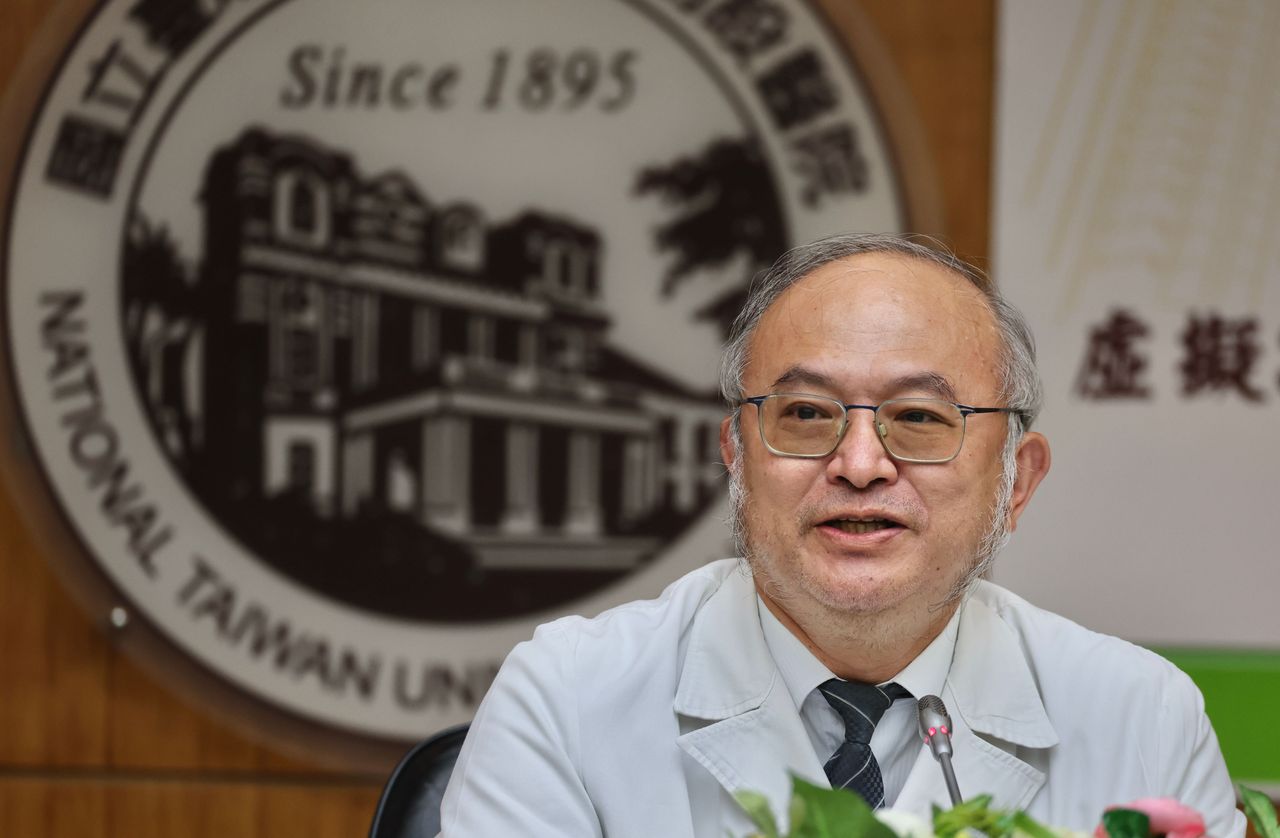 吳明賢昏迷逾1個半月仍未甦醒 台大:將進入亞急性照護階段