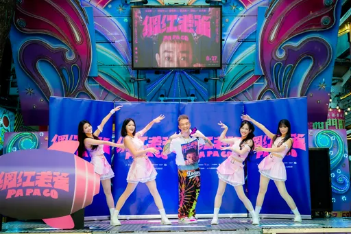 阿Ben驚喜現身國片首映會　合體啦啦隊女神們熱跳洗腦神曲