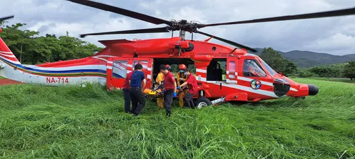 墾丁虎頭蜂螫人2死1傷！空勤直升機出動吊掛往生者遺體下山