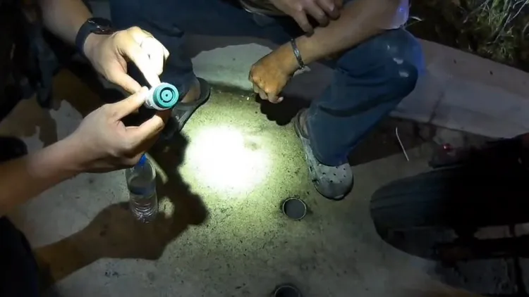 男快篩呈現毒品反應。翻攝畫面