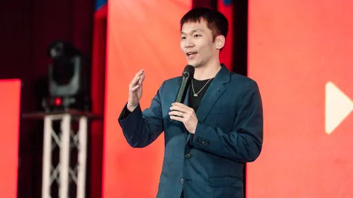李洋罰站誰的鍋？網紅貼逐字稿還原：就是「她」