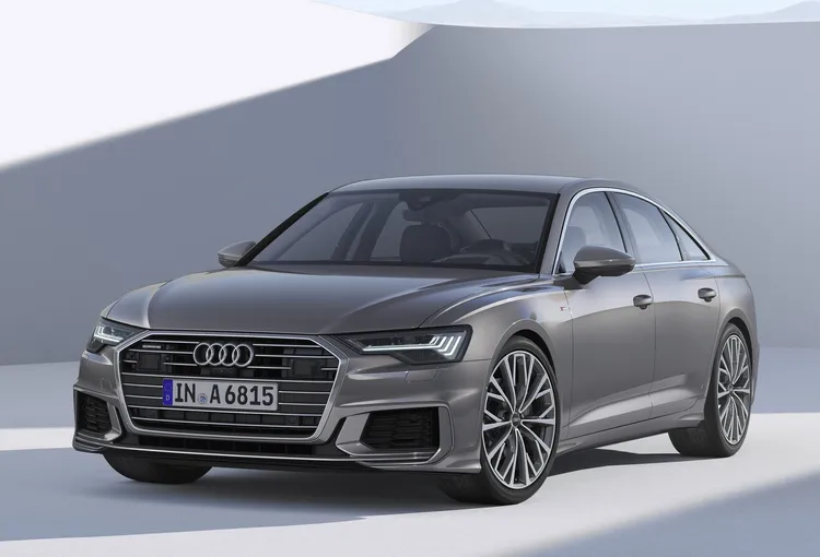 C8世代Audi A6以更銳利的車身線條與數位化設計開啟新篇章，搭配MHEV輕油電技術，延續A6豪華房車兼具科技與效率的產品定位。原廠照片
