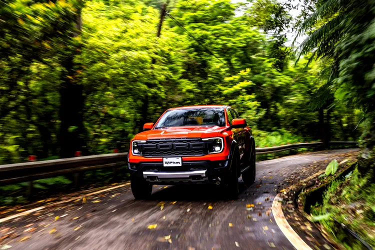 Ford Ranger全車系推出零頭期、零利率方案，Wildtrak FRS Edition與Ranger Raptor滿足戶外探索及越野性能需求。業者提供