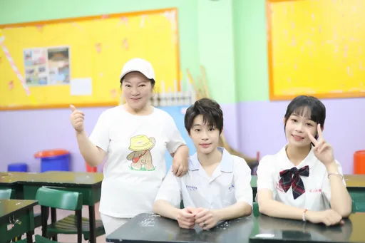 白冰冰當眾對14歲女童星開罵　親嬤一旁全程直擊反應曝光
