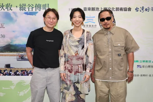 洪佩瑜首登池上秋收不忘帶媽追星張信哲　葛西瓦怕打雷原因超爆笑