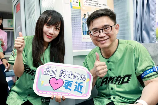 暑期血庫拉警報！民進黨高雄市黨部主委黃捷、賴瑞隆號召各界響應捐血