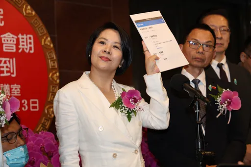 劍指邱臣遠！李貞秀參選竹北市長　陳昭姿：沒中國除籍證明可選？