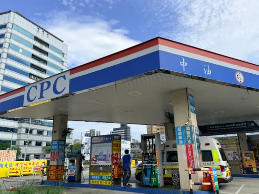 加油族鬆口氣！下週油價不調整　95無鉛維持每公升32元