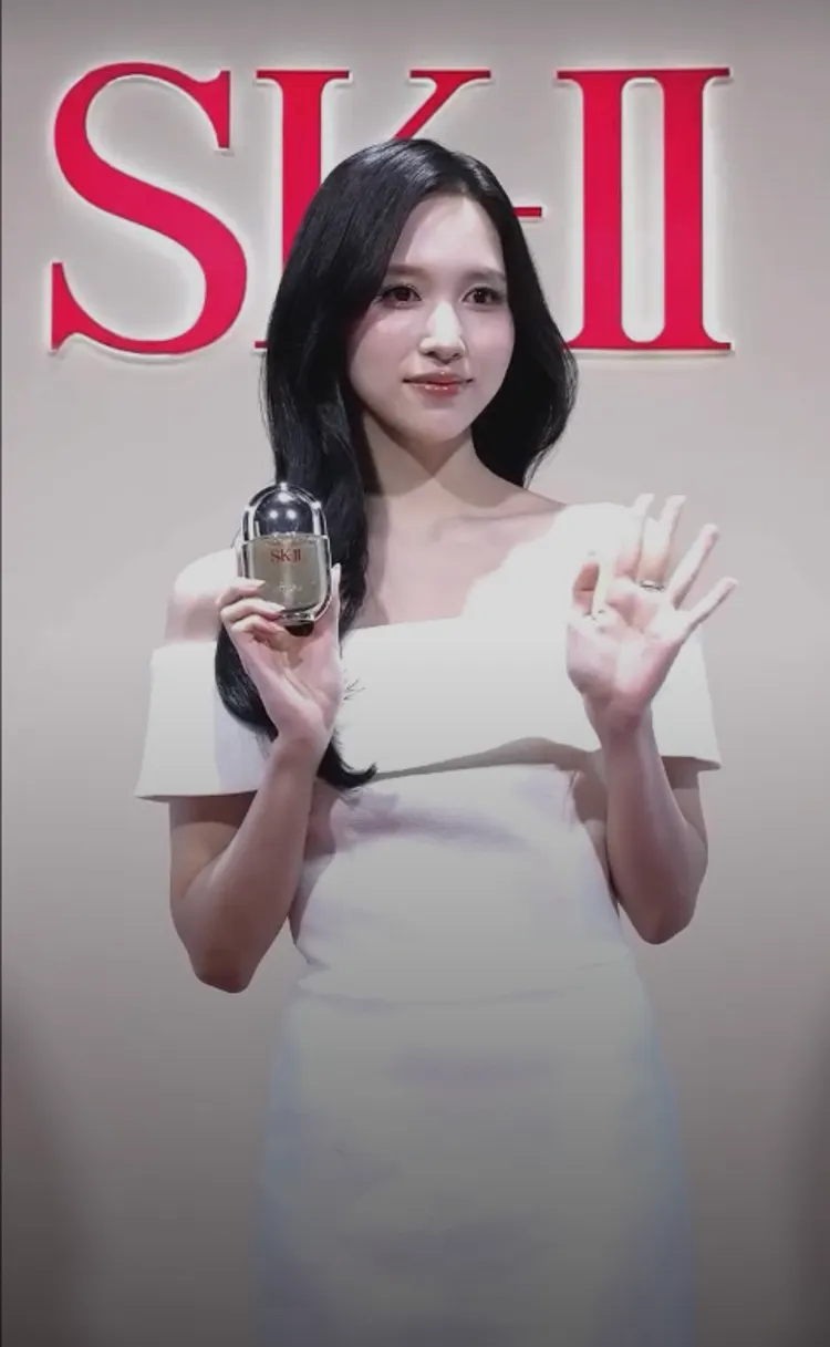 TWICE Mina想念台灣的珍珠奶茶。翻攝直播影片