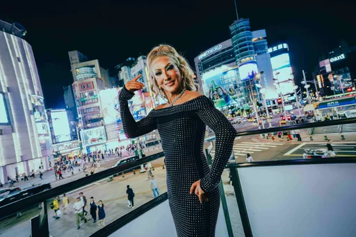 潘若迪化身變裝皇后美翻！沈玉琳驚喊想親　馬力歐側翻竟掉胸墊