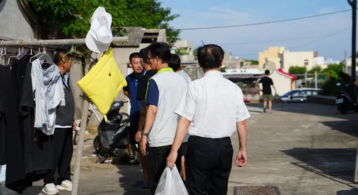 澎湖13兒女擠住10坪屋　媽帶補助款離家！縣府出手了