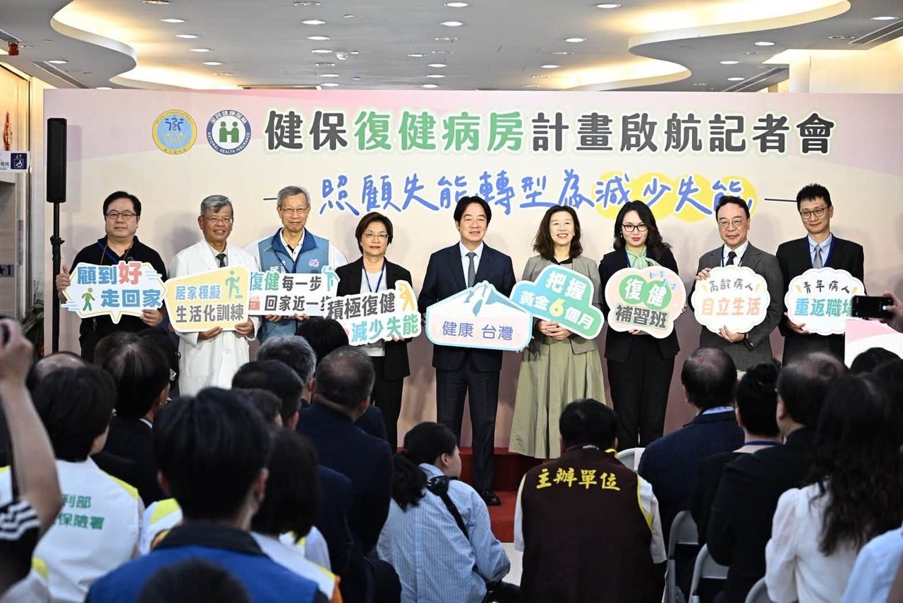 砲轟盧秀燕「表現勉強贏過彰化縣長」 賴清德向王惠美致歉了