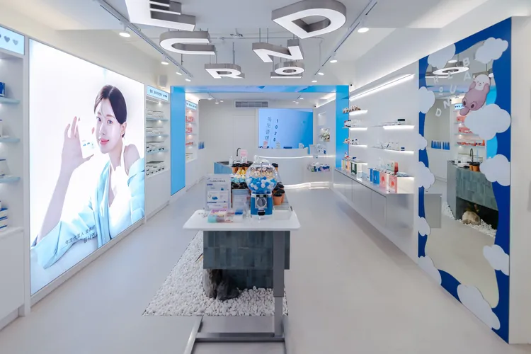 韓國極簡護膚品牌ROUND LAB，選在台北中山商圈，開設亞洲首間旗艦店。品牌提供