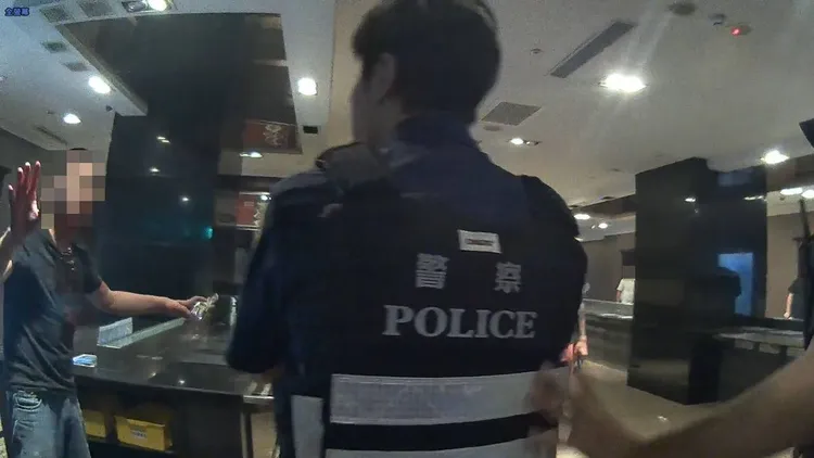 警方出動快打部隊到場壓制。桃園警分局提供