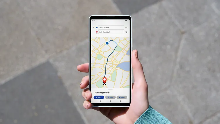 Xperia 10 VIII螢幕亮度較前代提升約50%，強化戶外觀看體驗，查地圖或瀏覽資訊都更清楚。Sony提供