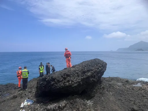 蘭嶼電廠廠長夜釣落海！第三天了...家屬懇求海陸空搜救