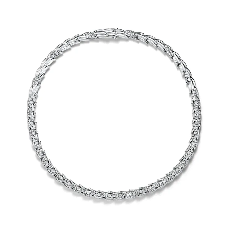 Tiffany 石上鳥珠寶系列 Wings 鉑金鋪鑲鑽石項鍊。品牌提供