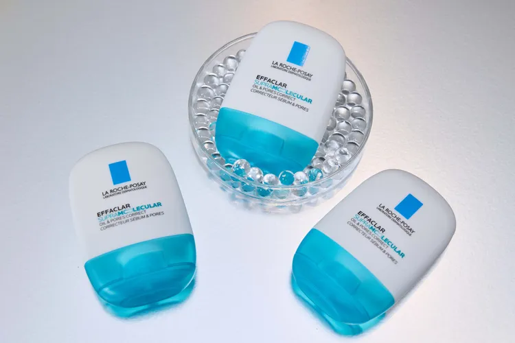 理膚寶水超分子毛孔緊緻控油保濕乳，40ml／890元。品牌提供