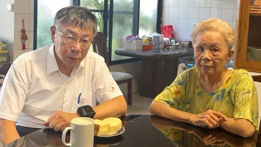柯文哲陪媽媽過父親節　分享「爸爸留給我最重要的一課」