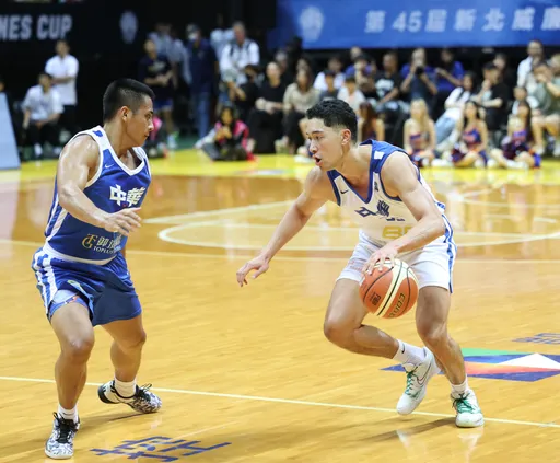 瓊斯盃中華藍8人應戰還打到剩5人　仍力退中華白第3名作收