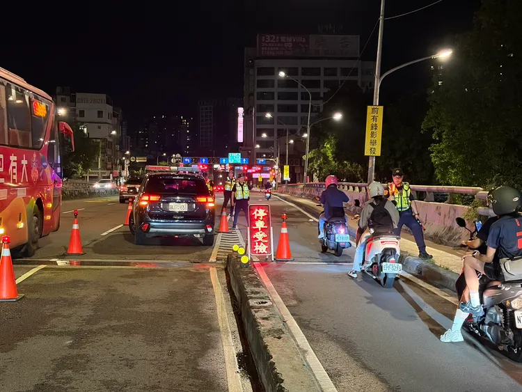 新店警查緝毒駕321件創新高，酒駕事故降到只剩5件。翻攝畫面