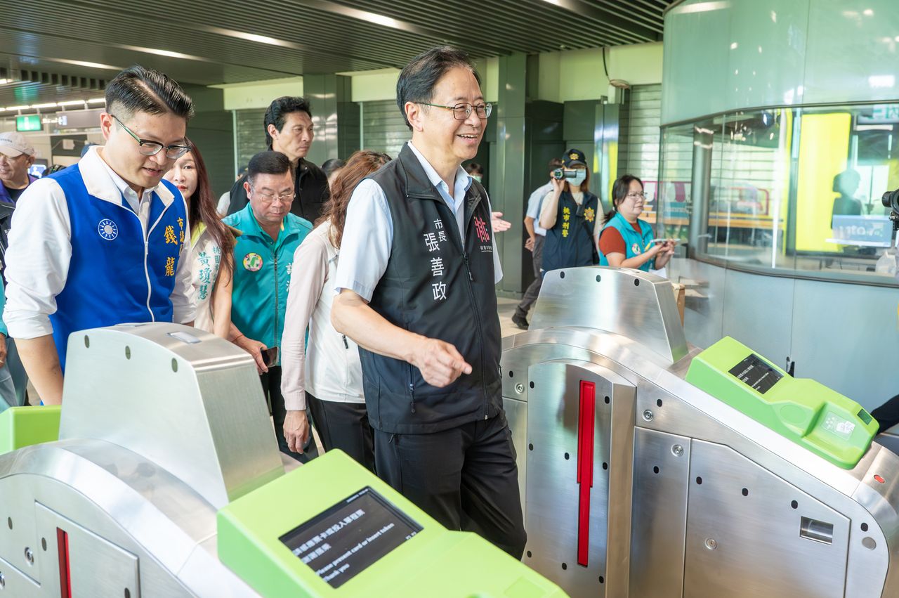 桃園捷運綠線G13南竹中正北站開箱 張善政:首段7站年底通車倒數