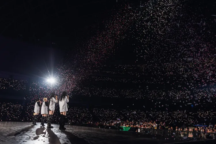 aespa被粉絲的手機燈海感動。Live Nation Taiwan提供