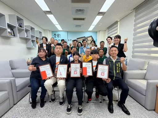 台灣陶藝揚名日本！　新北3學子勇奪「全國兒童陶藝展」最高榮譽