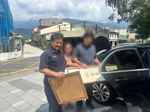 民間美術館籌備中就遭竊！嫌犯藏匿恆春　六龜警百里尋回珍貴名畫