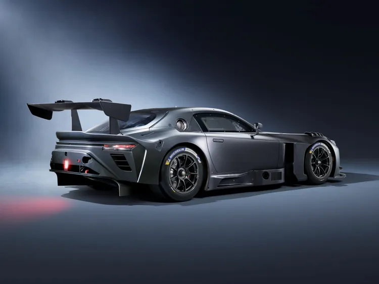 GR GT3同樣首度來台展示，車款以FIA GT3規格賽事為開發方向，展現GR在賽車領域的技術布局。 Supra A80、Altezza、86及LFA等經典車款將於活動現場展出，回顧GR從賽車運動延伸至性能車款的發展歷程。原廠照片