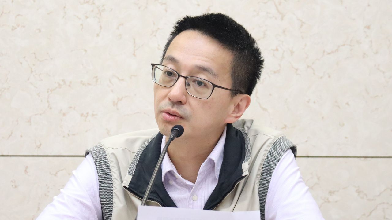 「左流右新」再上路 疾管署目標長者接種率衝35%