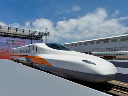 高鐵近20年最大改點！新班表將有10分鐘一班車、超級直達車