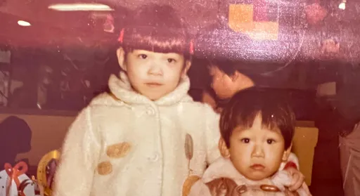 陳致中曬童年合照　喊話陳幸妤：再怎麼tough也要快樂