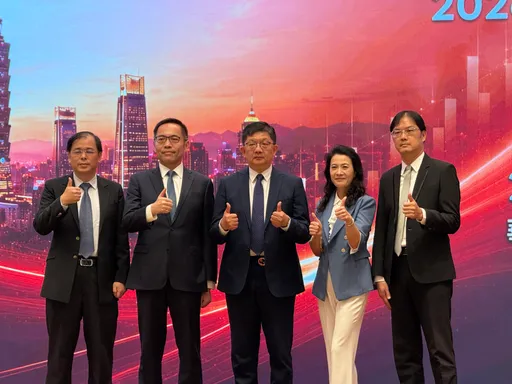 華南投顧看Q4台股再攻前高！AI供應鏈擴散　點名這些題材接棒