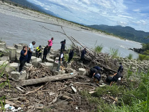 悲!花蓮便橋沖毀64歲保全遭沖走　警消搜救4天尋獲遺體