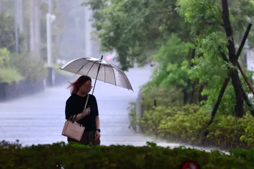 大雨轟13縣市！中南部防豪雨　雨勢恐一路持續到周末